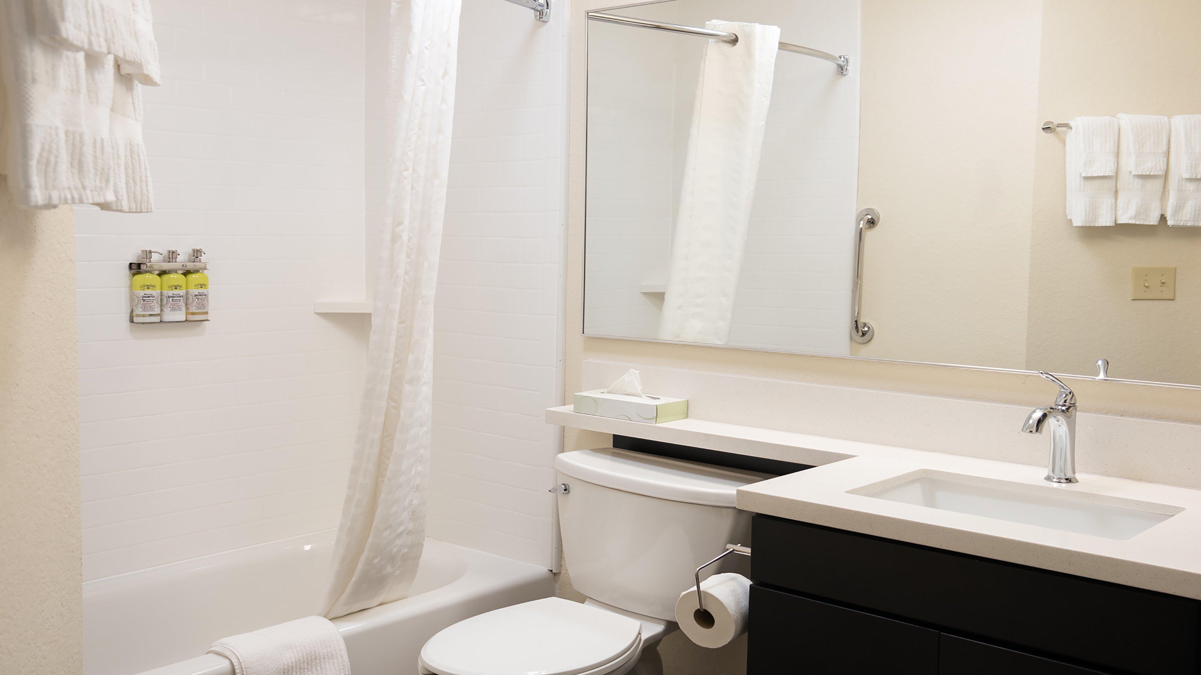 Candlewood Suites Bay City By Ihg Екстериор снимка